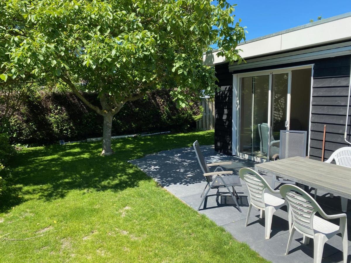 House In A Quiet Location In Zeeland 2 Apartment Bruinisse Bagian luar foto