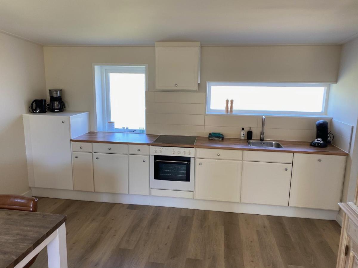 House In A Quiet Location In Zeeland 2 Apartment Bruinisse Bagian luar foto
